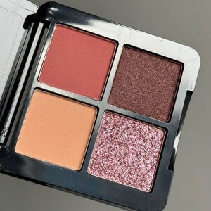 BNWB Eyeshadow Quad Palette - Pink and Brown Shades